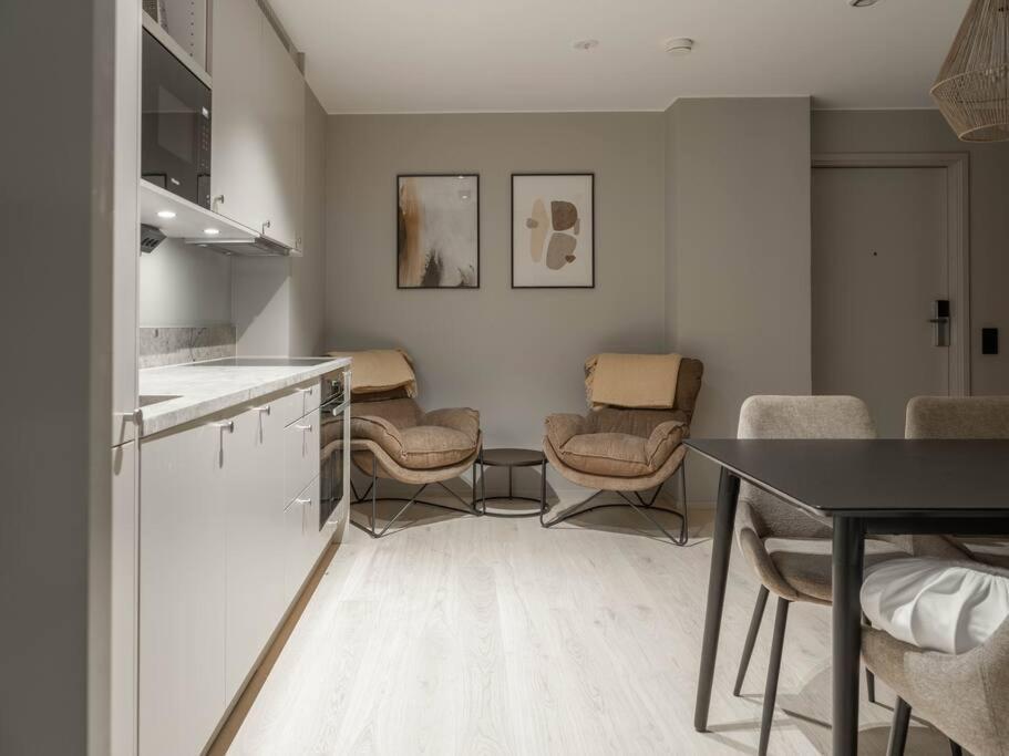 Mountain Retreat For 4 In Are Ski-In Ski-Out Apt- No Windows Bagian luar foto